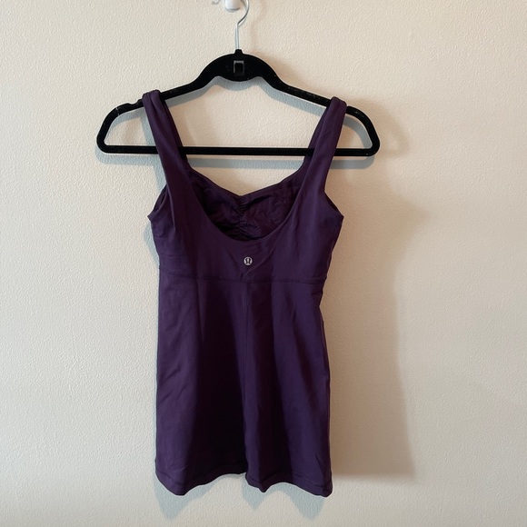 Lululemon Aria Tank II. Size 4 Color: Deep Zinfandel excellent condition - Picture 11 of 13
